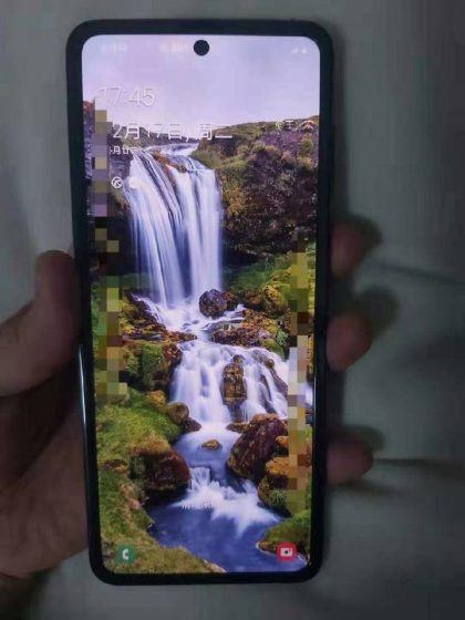 Samsung Galaxy Fold 2'nin Görselleri Ortaya Çıktı