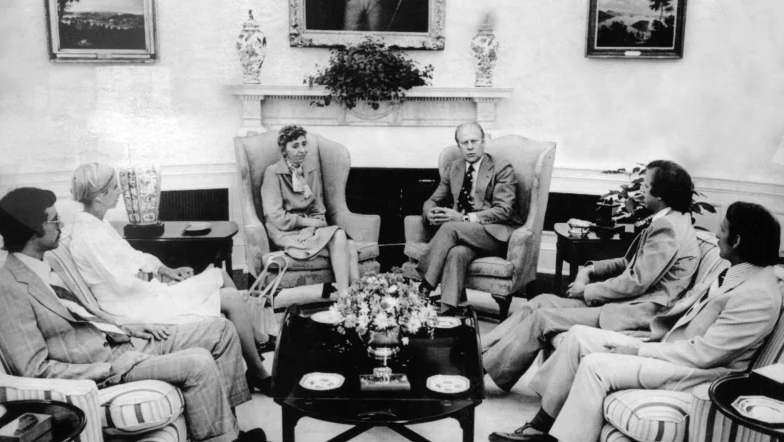 Soğuk Savaş Döneminde CIA'in Öldürdüğü İddia Edilen Bilim İnsanı olson-3