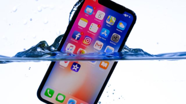 iphone-su-altı