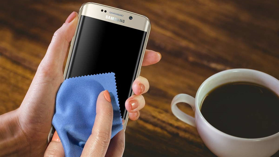 Samsung, Koronavirüs Nedeniyle Telefonları Ücretsiz Temizleyecek