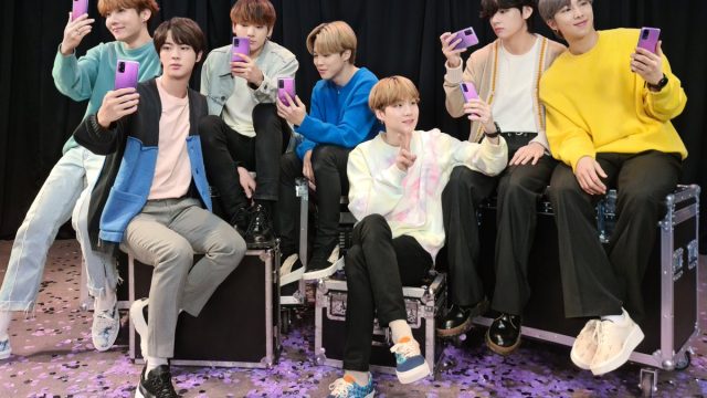 samsung-galaxy-s20-plus-bts-edition