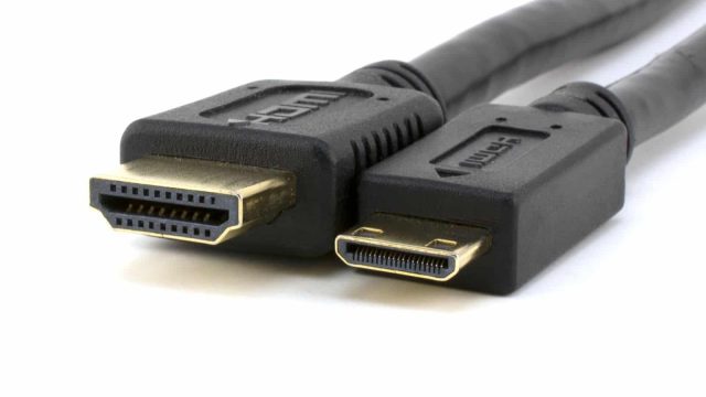 teknobuk-HDMI-2.1-yeni-hdmi-kablosu-kapak