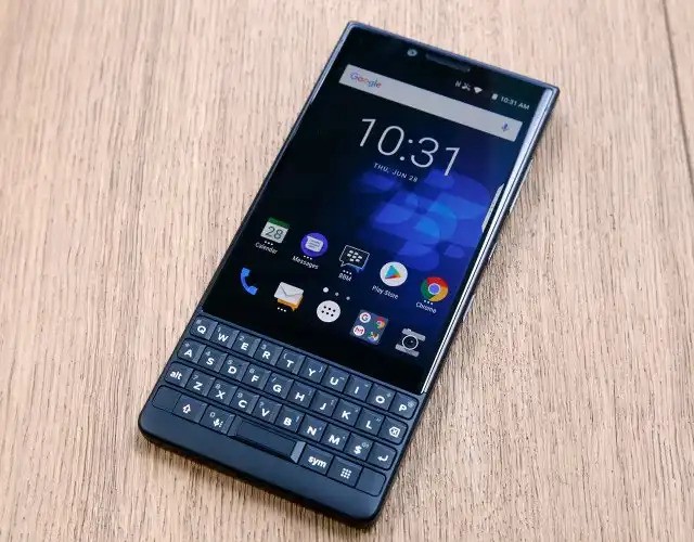 BlackBerry, 2021 Yılında Yeni Bir Fiziksel Klavyeli Telefon Tanıtacak