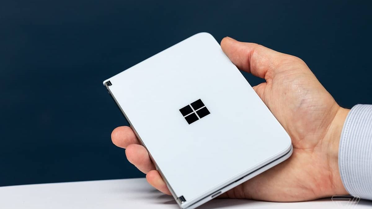 Microsoft-Surface-Duo