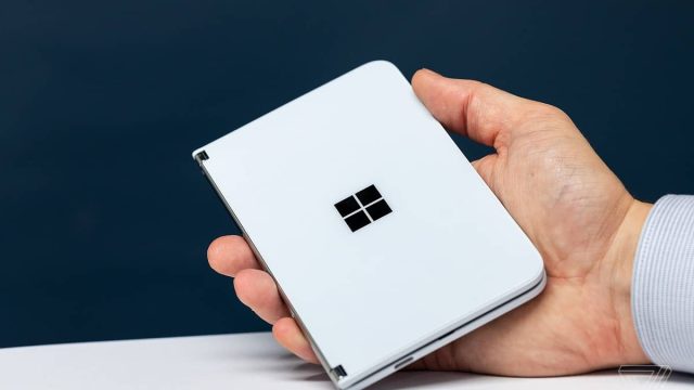Microsoft-Surface-Duo