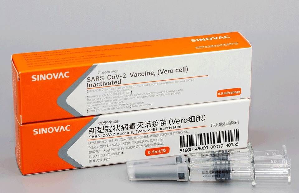 COVID-19 Aşısı Olduktan Sonraki Test Sonucunuz Pozitif Çıkabilir