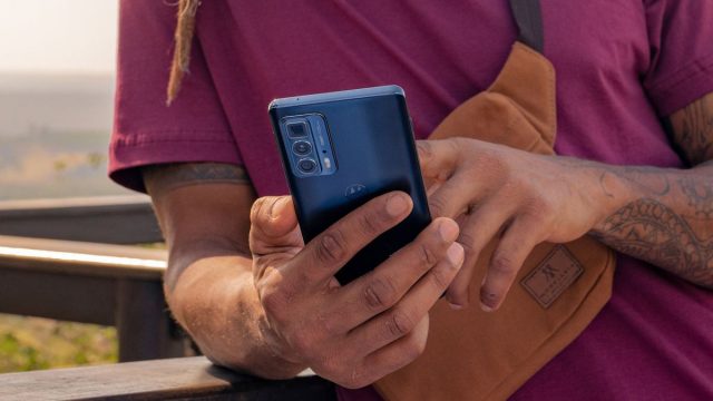 Motorola-Edge-20-Pro